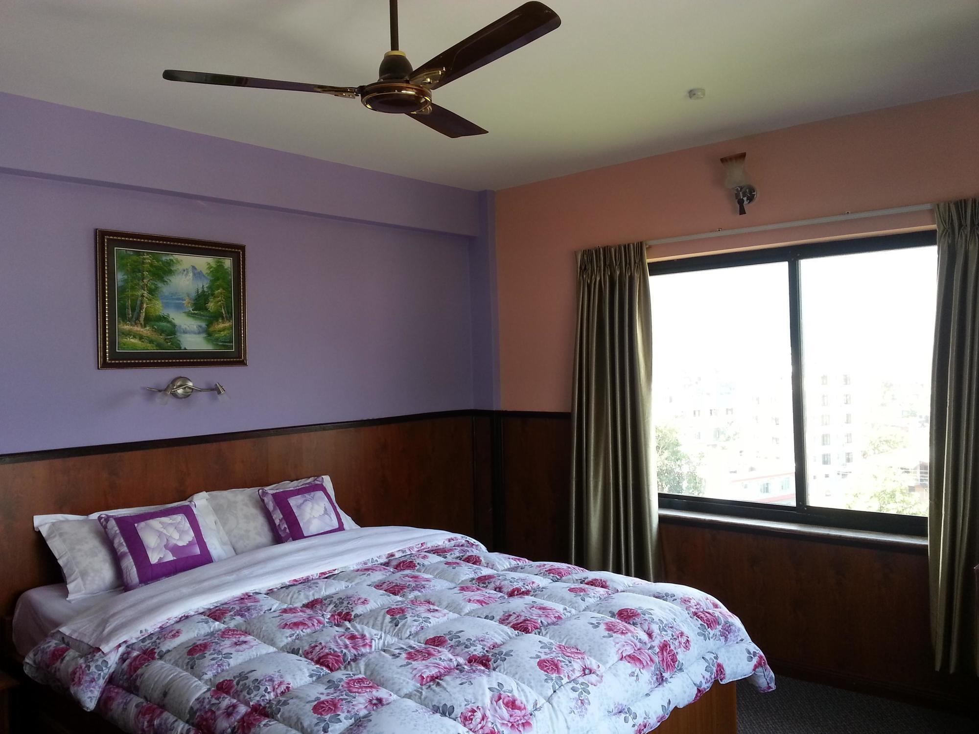 Ranss Apartment Pokhara Ngoại thất bức ảnh